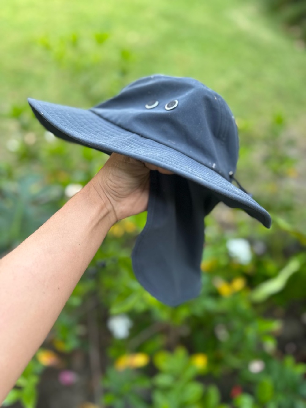 Swiss Tech Black and Gray Outdoor Performance Hat